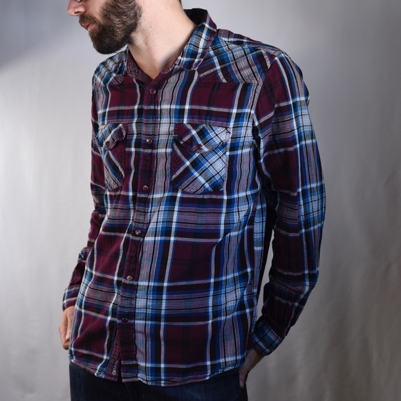 Guess Other - Guess • Men’s Regular Fit Button Down